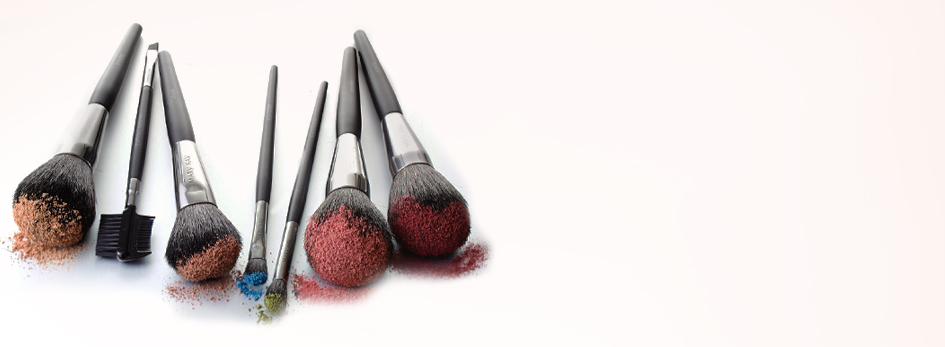 Get your best results from professional quality Mary Kay® brushes.