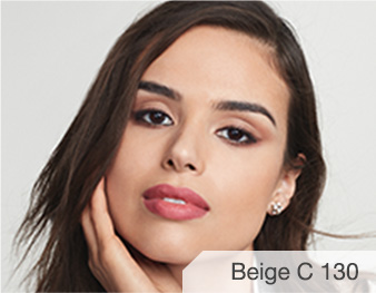 Talisa is wearing Matte Beige C 130 TimeWise 3D Foundation.