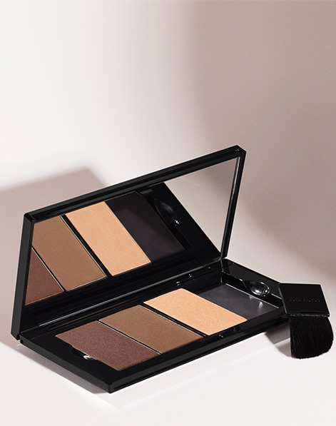 Mary Kay palette with Mary Kay Chromafusion Contour and Highlight products